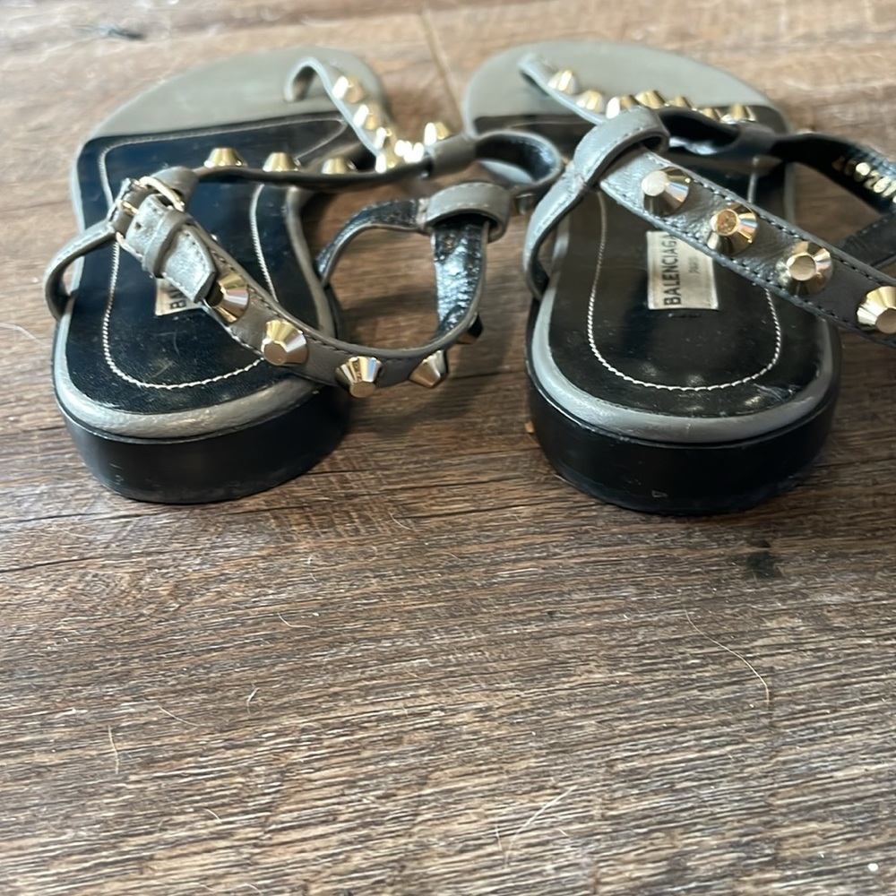 Balenciaga studded leather gladiator sandals - Picture 4 of 6